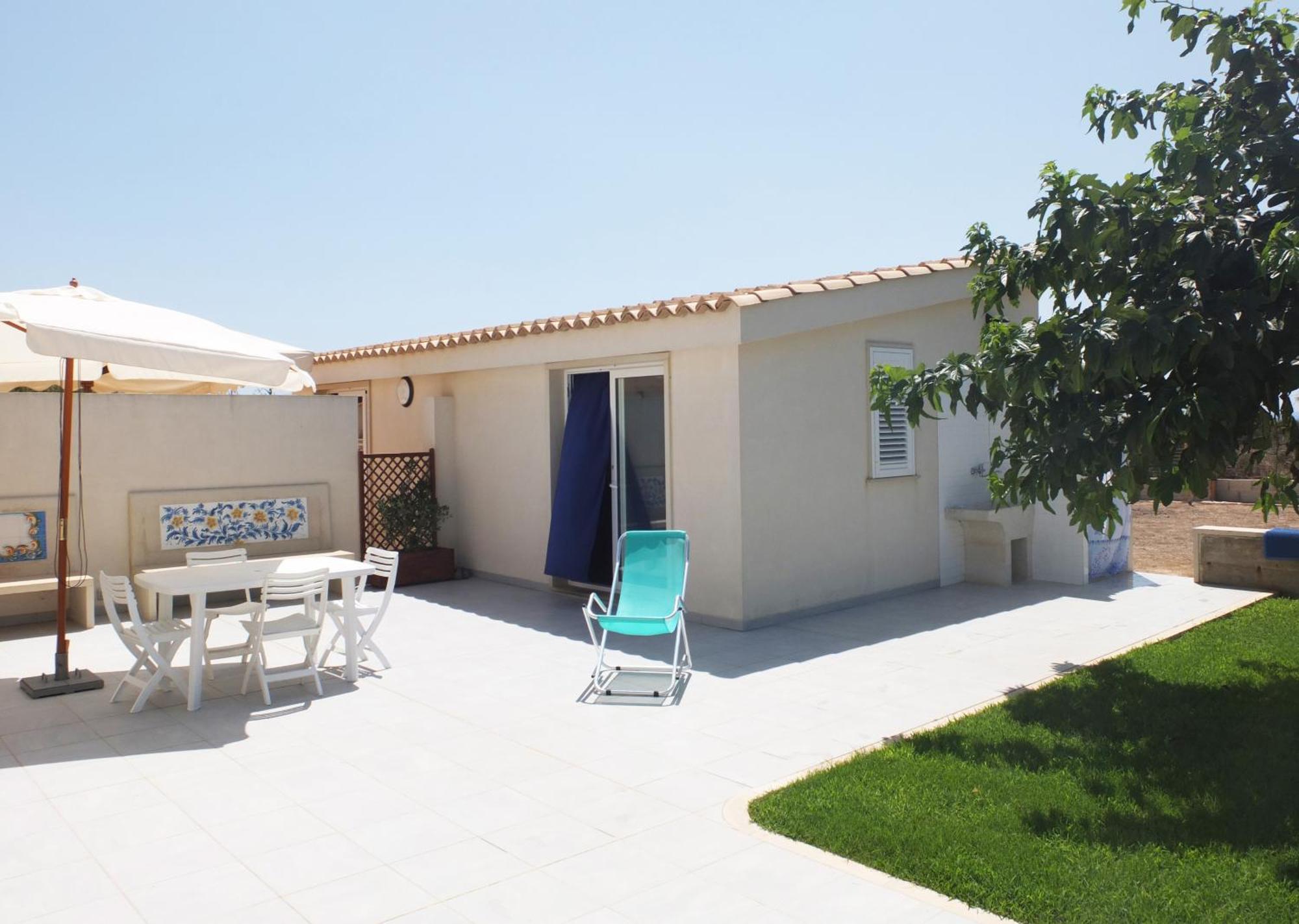 Puntabraccetto Sunset Apartment Santa Croce Camerina Exterior photo