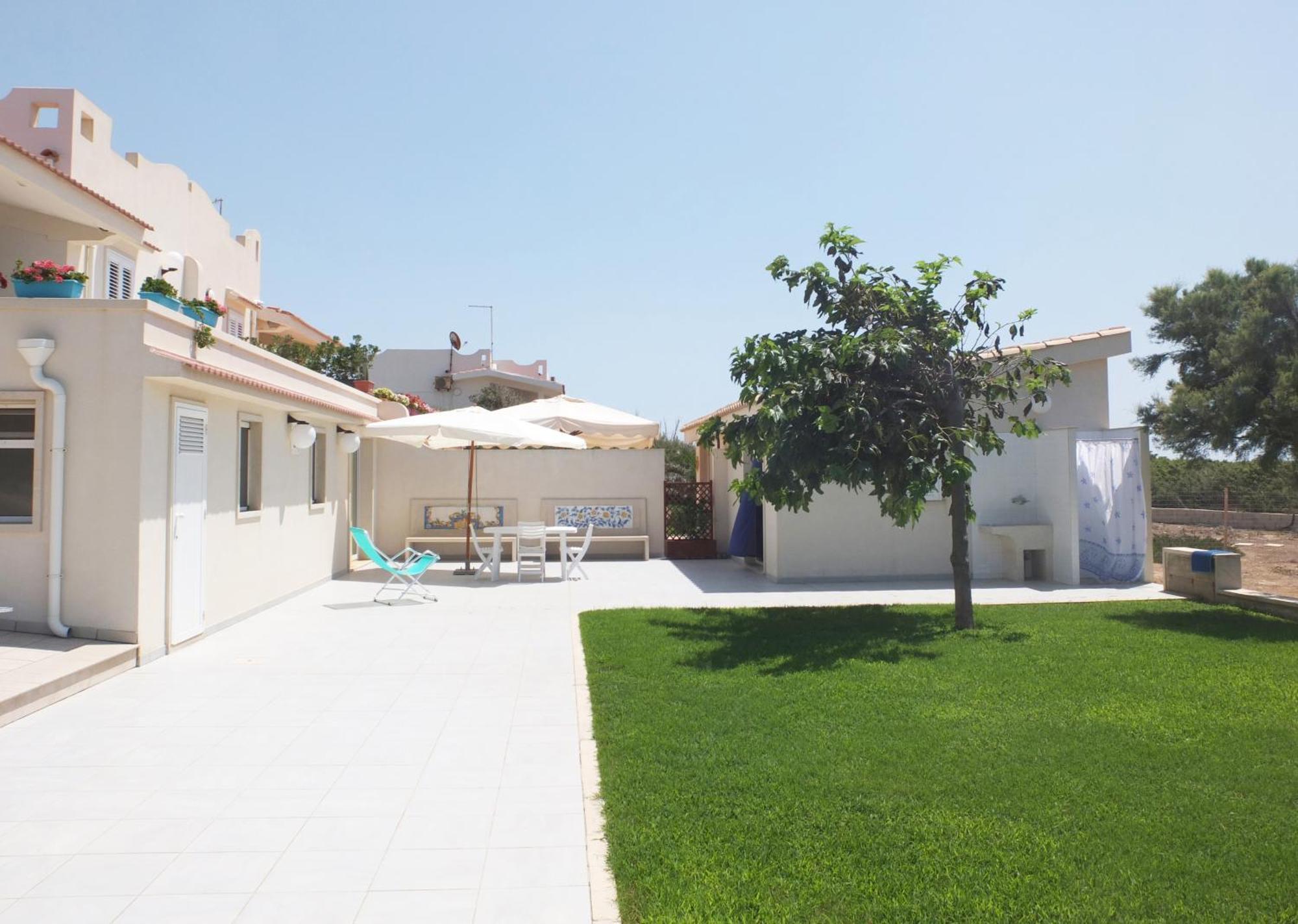 Puntabraccetto Sunset Apartment Santa Croce Camerina Exterior photo
